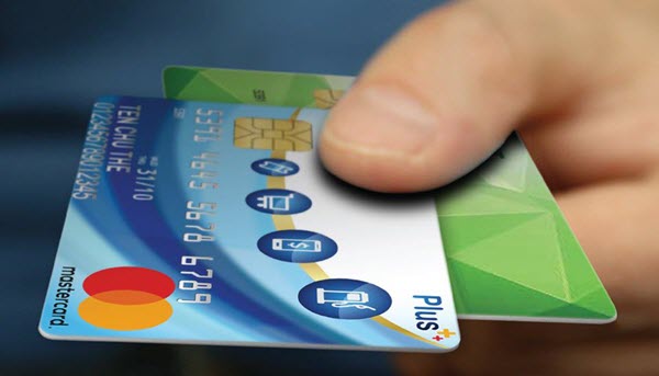 Vay tiền bằng thẻ tín dụng FE Credit là 1 trong những dịch vụ vay tiền tín chấp