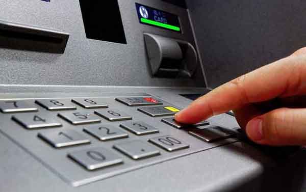 Nhập sai mã pin quá nhiều lần dẫn đến thẻ FE Credit bị khóa